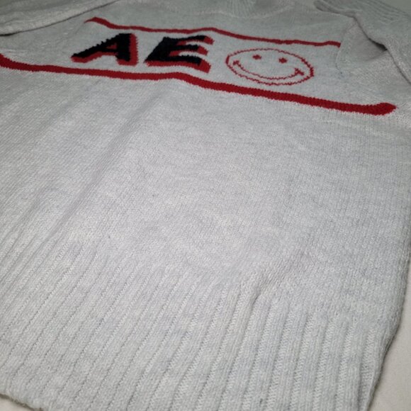 American Eagle Outfitters Sweater NWOT Smiley Graphic Mock Neck Light Gray Sz M - Picture 4 of 11